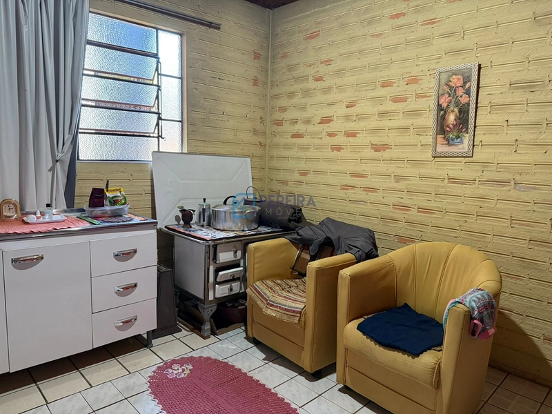Casa no centro: 13ª foto da galeria de imagens do imóvel