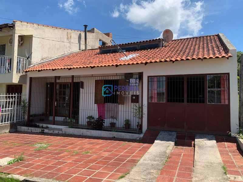 Casa de 02 dormitórios no bairro Divisa: 2ª foto da galeria de imagens do imóvel