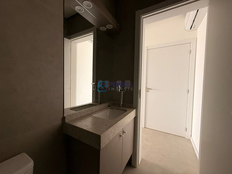 Loft com ótima localizaçâo, semi mobiliado.: 2ª foto da galeria de imagens do imóvel