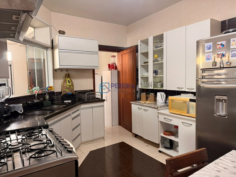 Casa central de 03 dormitórios: 17ª foto da galeria de imagens do imóvel