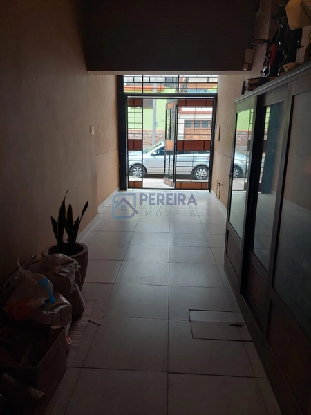 Casa com 03 dormitórios: 18ª foto da galeria de imagens do imóvel