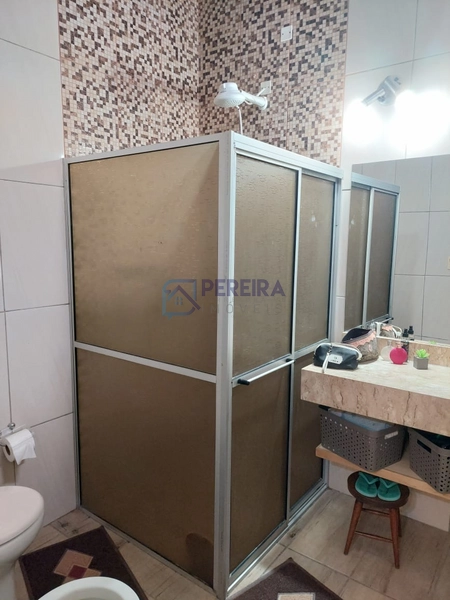 Casa com 03 dormitórios: 13ª foto da galeria de imagens do imóvel