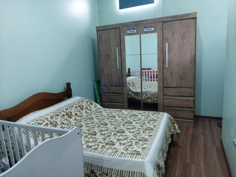 Casa com 03 dormitórios: 12ª foto da galeria de imagens do imóvel