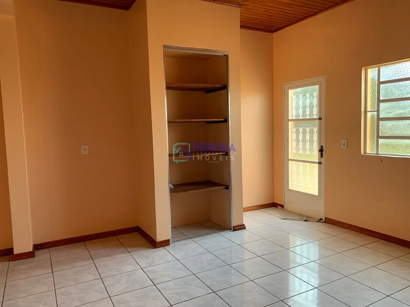 Casa impecável de 04 dormitórios na Severo de Abreu.: 25ª foto da galeria de imagens do imóvel