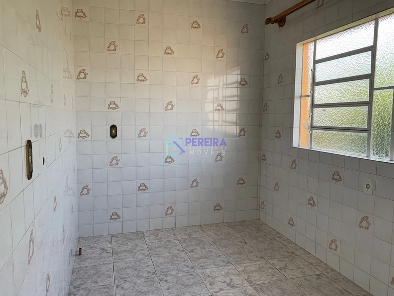 Casa impecável de 04 dormitórios na Severo de Abreu.: 13ª foto da galeria de imagens do imóvel