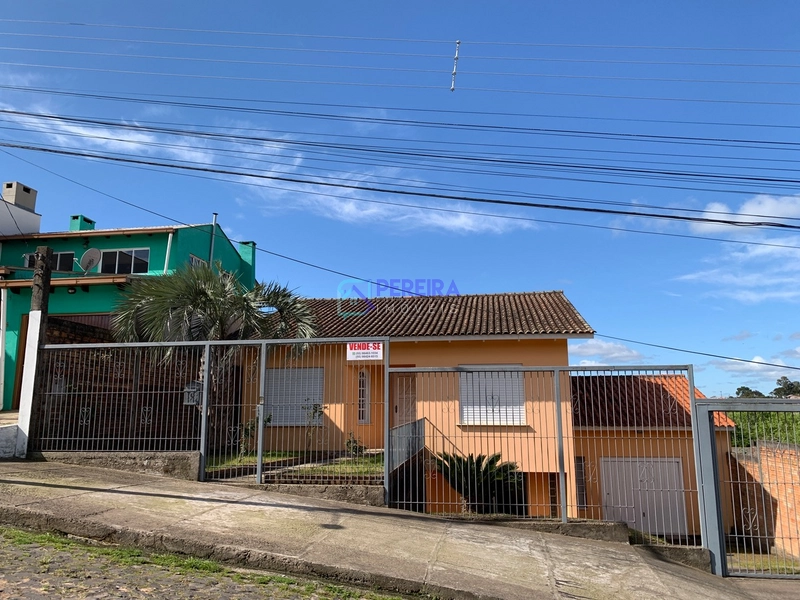 Casa impecável de 04 dormitórios na Severo de Abreu.: 53ª foto da galeria de imagens do imóvel