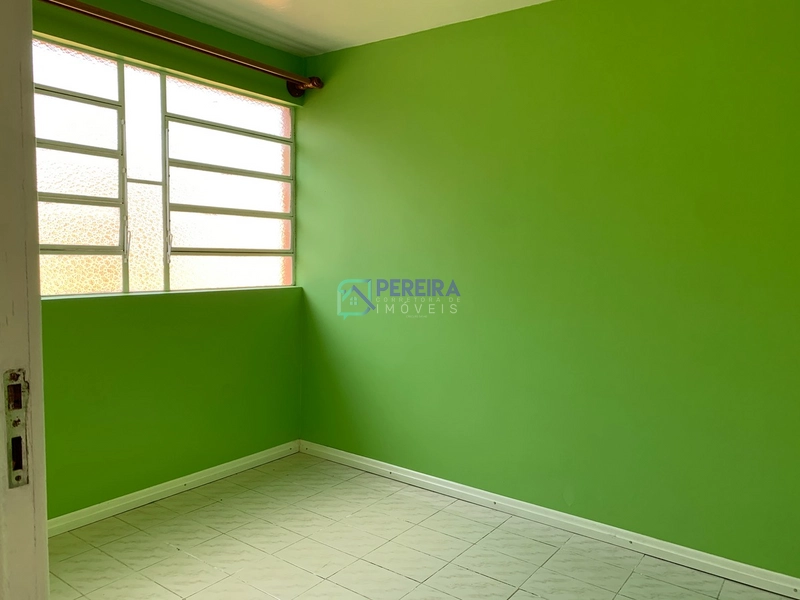 Casa impecável de 04 dormitórios na Severo de Abreu.: 31ª foto da galeria de imagens do imóvel
