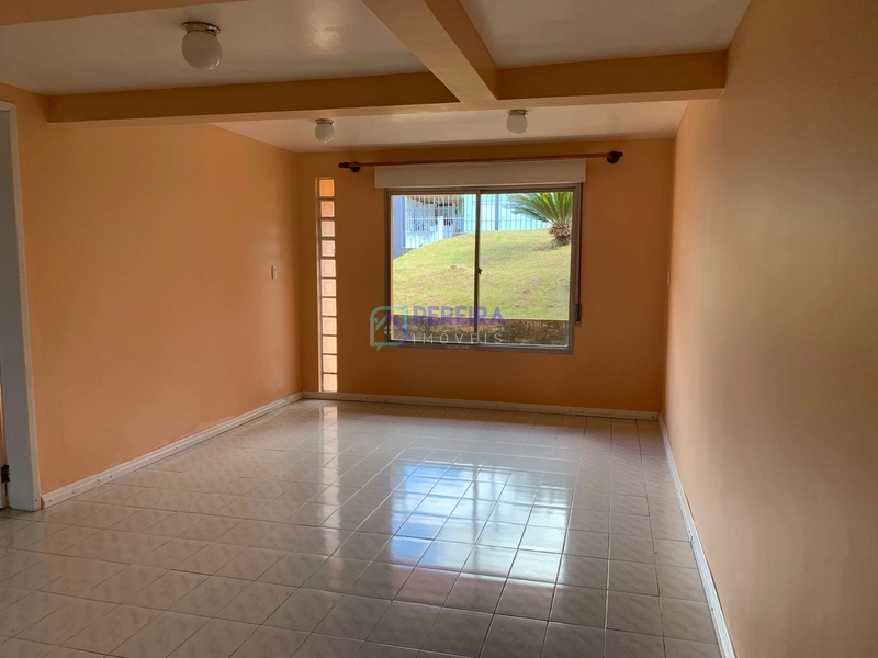 Casa impecável de 04 dormitórios na Severo de Abreu.: 26ª foto da galeria de imagens do imóvel