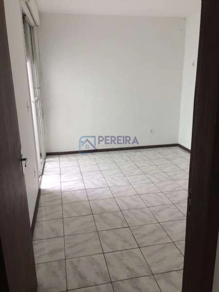 Apartamento em Santa Maria: 3ª foto da galeria de imagens do imóvel