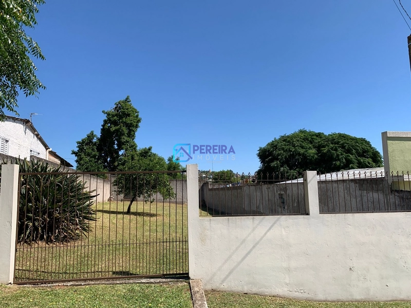 Terreno no bairro Jardins: 2ª foto da galeria de imagens do imóvel