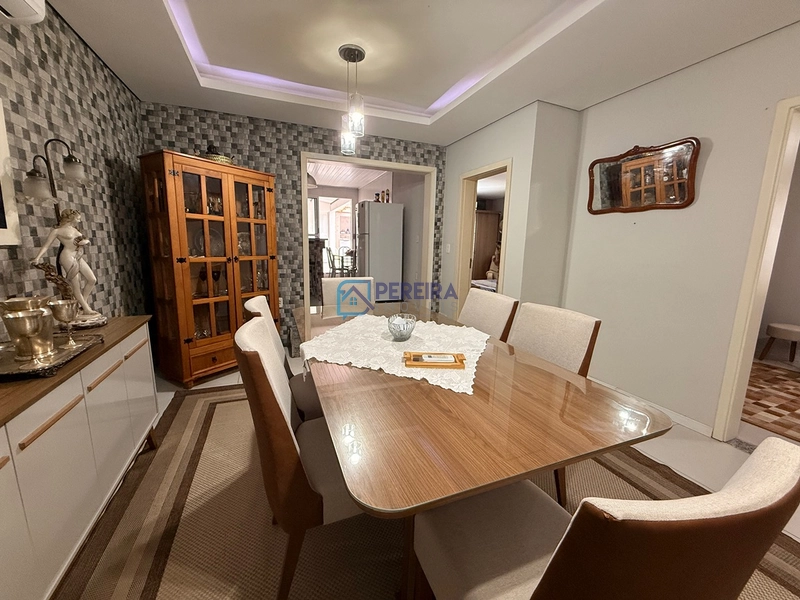 Casa no centro com 02 dormitórios: 10ª foto da galeria de imagens do imóvel