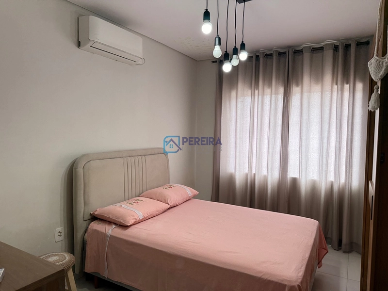 Casa no centro com 02 dormitórios: 25ª foto da galeria de imagens do imóvel