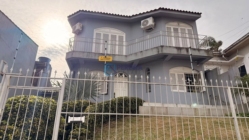 Casa alto padrão no centro de Santana do Livramento.: 1ª foto da galeria de imagens do imóvel