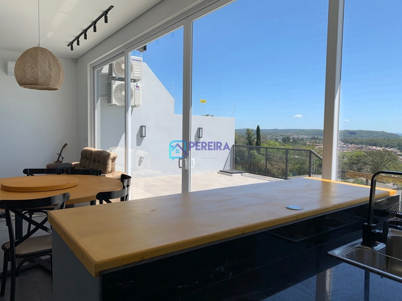 Casa incrível a venda, com uma vista de tirar o folego .: 2ª foto da galeria de imagens do imóvel