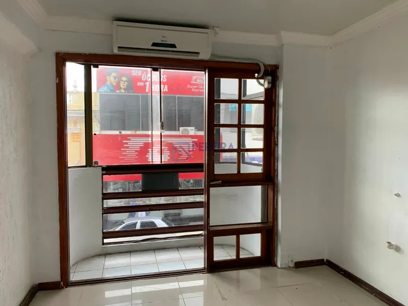 Sala comercial na Andradas: 2ª foto da galeria de imagens do imóvel