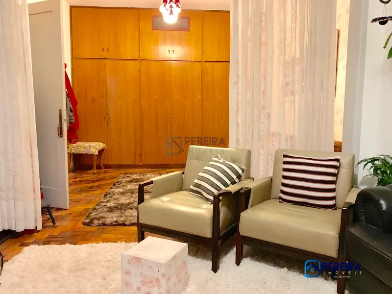 Apartamento no Centro Histórico de Porto Alegre: 3ª foto da galeria de imagens do imóvel