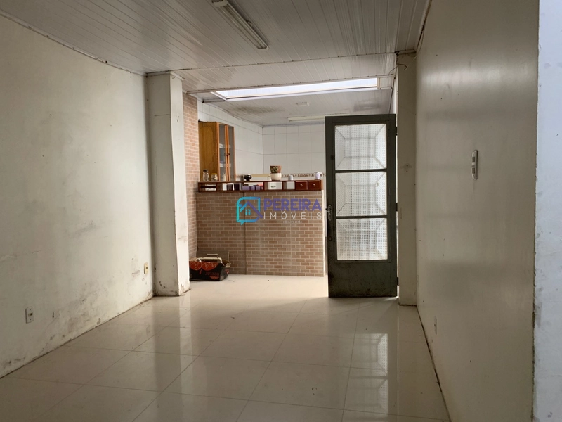 Casa de 03 dormitórios.: 12ª foto da galeria de imagens do imóvel