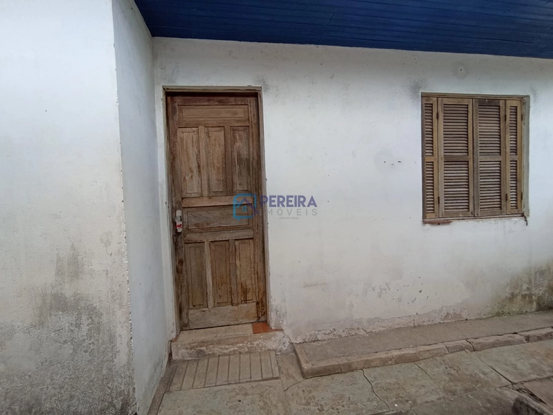 Casa no centro com 02 dormitórios. OPORTUNIDADE.: 3ª foto da galeria de imagens do imóvel