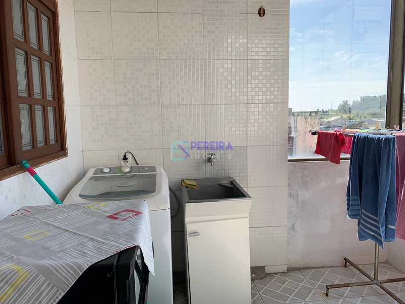 Casa de 03 dormitórios + apartamento no centro.: 20ª foto da galeria de imagens do imóvel