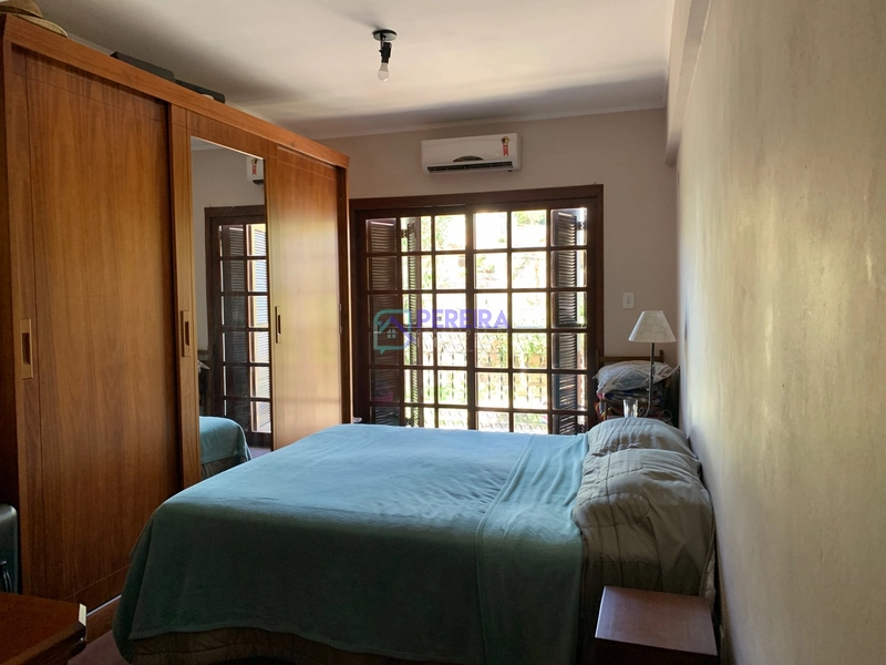 Casa de 03 dormitórios + apartamento no centro.: 24ª foto da galeria de imagens do imóvel
