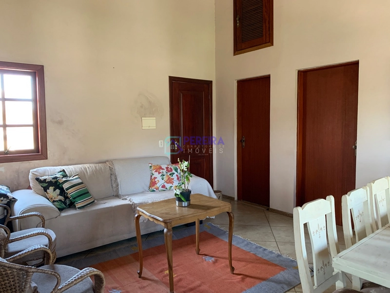 Casa de 03 dormitórios + apartamento no centro.: 17ª foto da galeria de imagens do imóvel