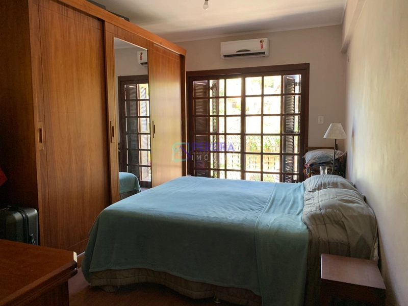 Casa de 03 dormitórios + apartamento no centro.: 22ª foto da galeria de imagens do imóvel
