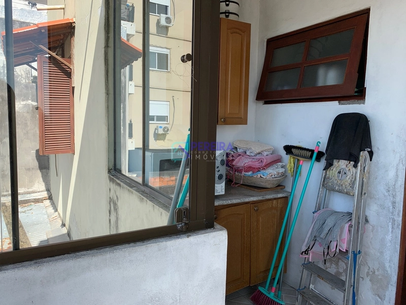 Casa de 03 dormitórios + apartamento no centro.: 19ª foto da galeria de imagens do imóvel