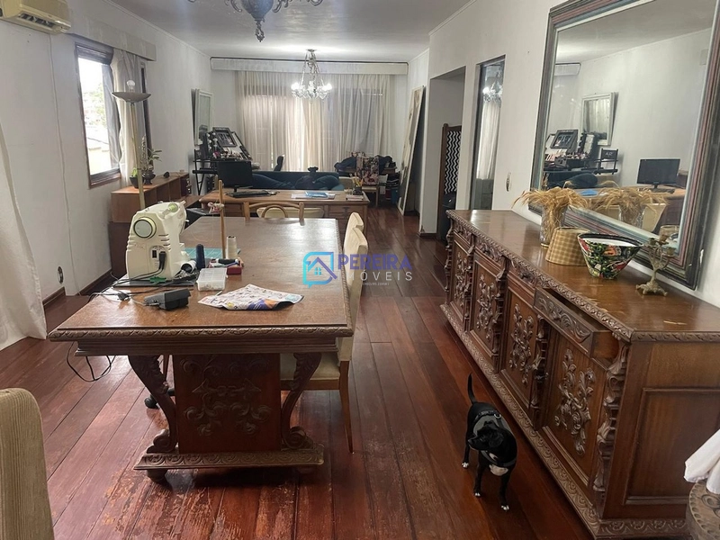 Casa com 03 suítes no Jardim Europa: 12ª foto da galeria de imagens do imóvel