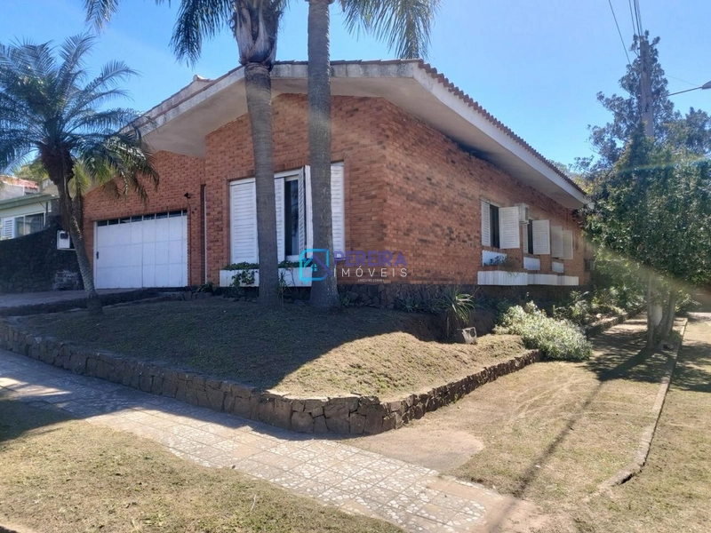 Casa com 03 suítes no Jardim Europa: 4ª foto da galeria de imagens do imóvel
