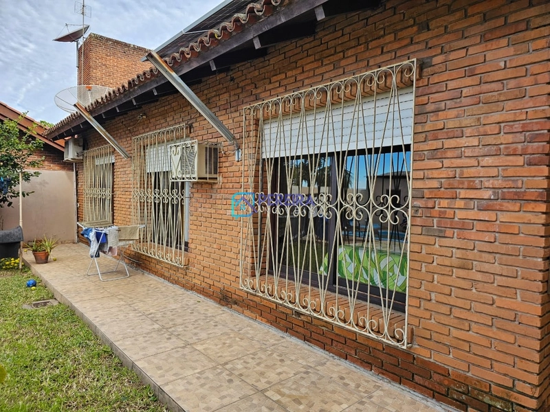 Casa de 04 dormitórios no centro: 6ª foto da galeria de imagens do imóvel