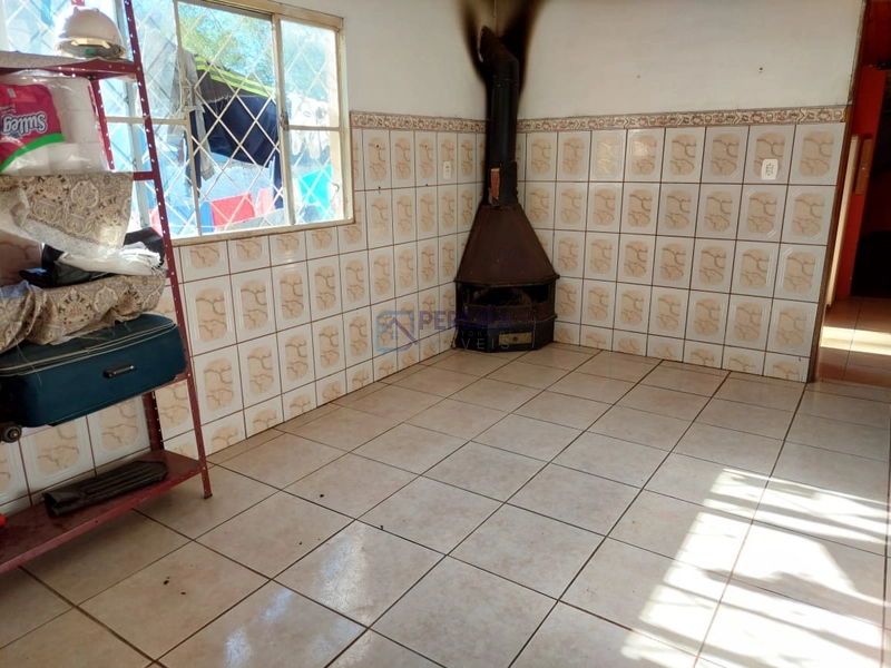 Casa com 03 dormitórios no bairro Carolina: 5ª foto da galeria de imagens do imóvel