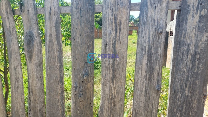 Terreno no centro: 4ª foto da galeria de imagens do imóvel