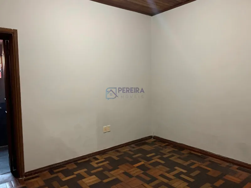 Casa de 3 dormitórios (1 suíte): 3ª foto da galeria de imagens do imóvel