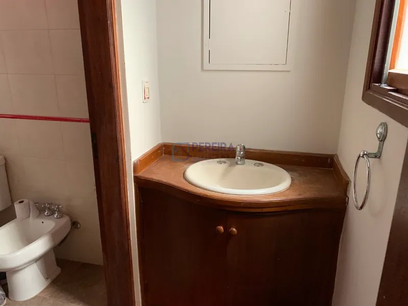 Casa de 3 dormitórios (1 suíte): 8ª foto da galeria de imagens do imóvel