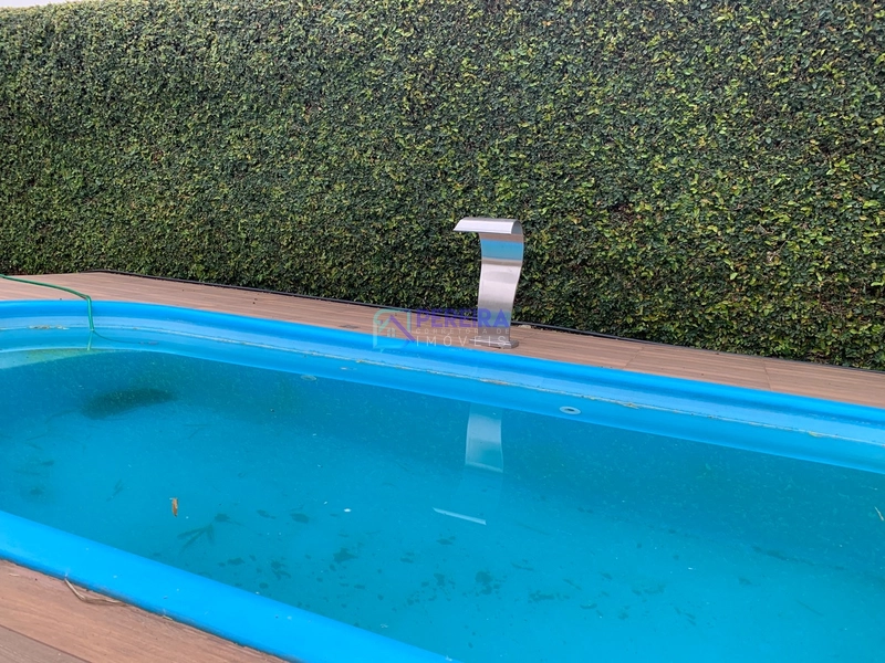 Linda casa de 03 dormitórios no Centro com piscina.: 22ª foto da galeria de imagens do imóvel