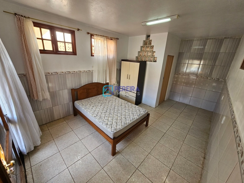 Casa com 05 dormitórios no Centro.: 20ª foto da galeria de imagens do imóvel