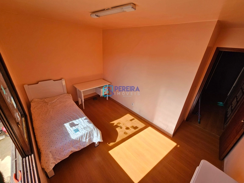 Casa com 05 dormitórios no Centro.: 13ª foto da galeria de imagens do imóvel