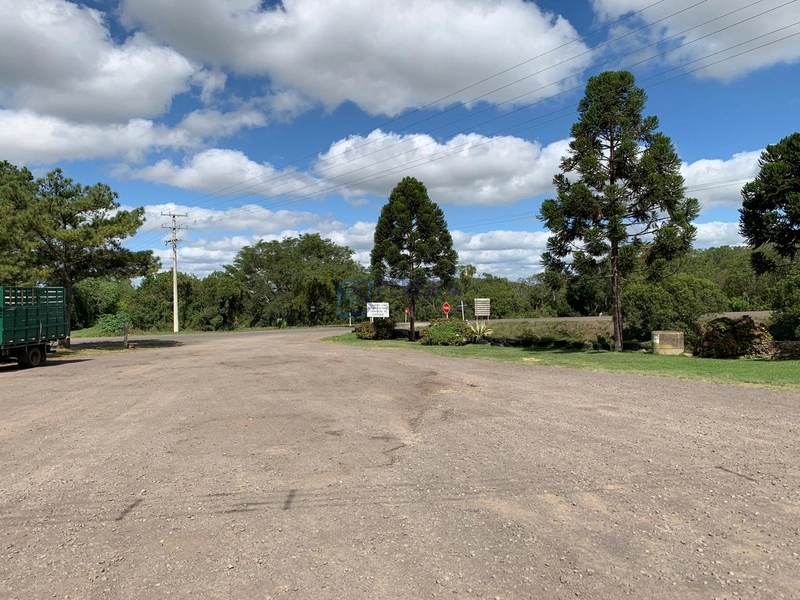 Terreno no Marco do Lopes: 2ª foto da galeria de imagens do imóvel