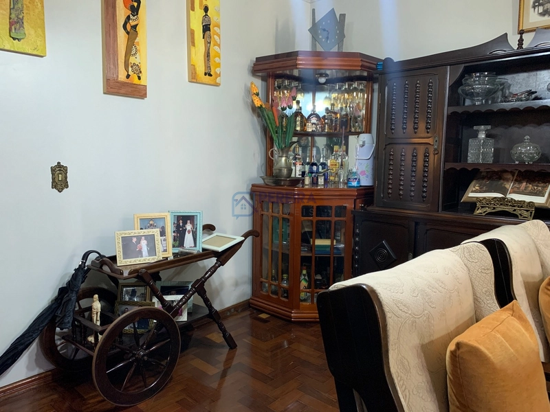 Casa com 4 dormitórios no Jardim Europa.: 4ª foto da galeria de imagens do imóvel