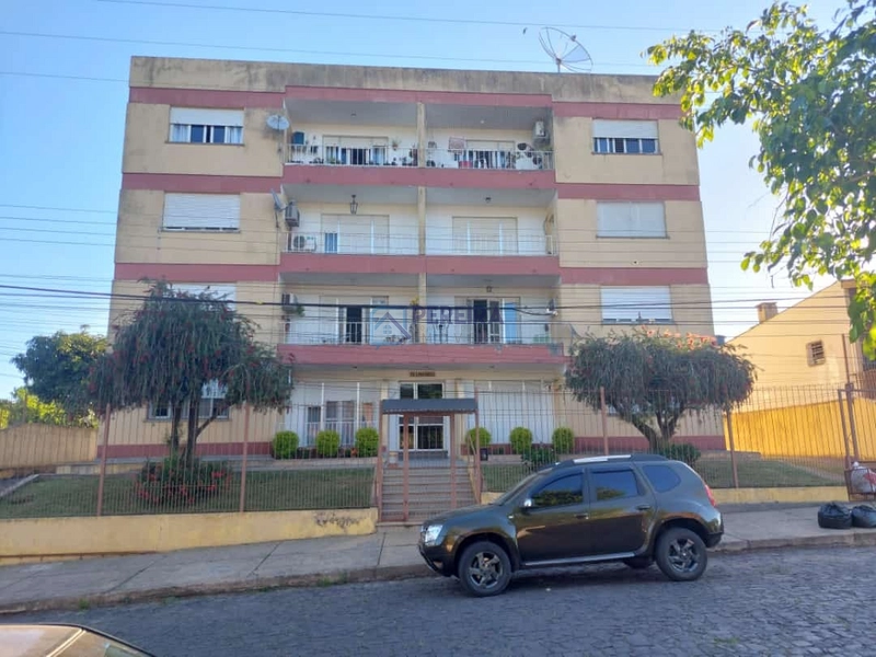 Apartamento no Edifício Linhares: 2ª foto da galeria de imagens do imóvel