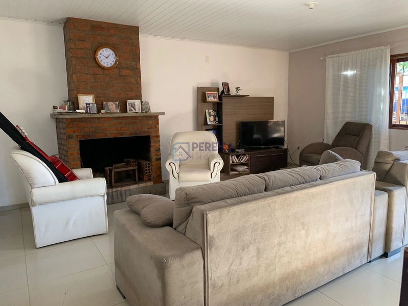 Casa com 3 dormitórios: 4ª foto da galeria de imagens do imóvel