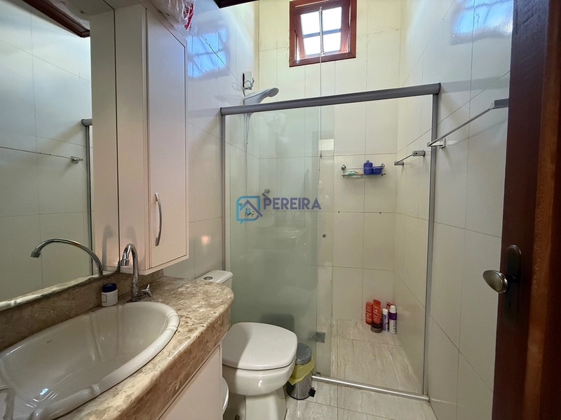 Casa de 04 dormitórios : 19ª foto da galeria de imagens do imóvel