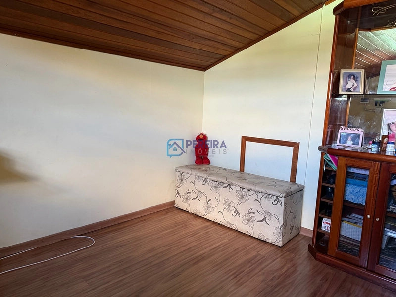 Casa de 04 dormitórios : 26ª foto da galeria de imagens do imóvel