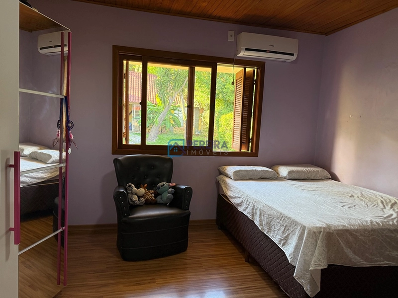 Casa de 04 dormitórios : 13ª foto da galeria de imagens do imóvel