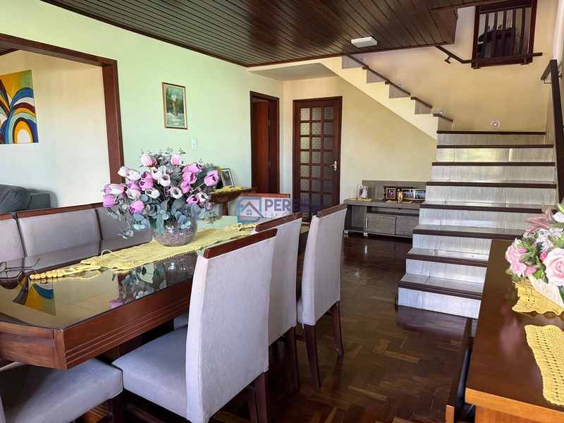 Casa de 04 dormitórios : 44ª foto da galeria de imagens do imóvel