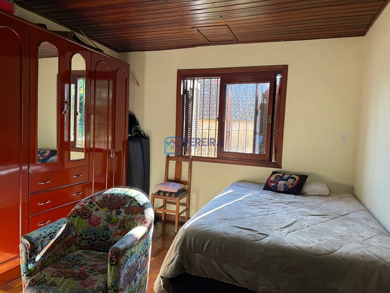 Casa de 04 dormitórios : 33ª foto da galeria de imagens do imóvel