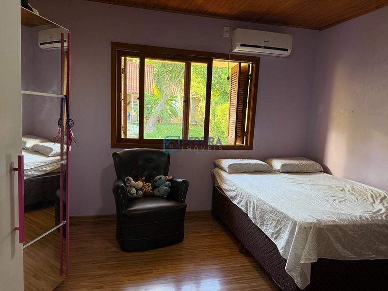 Casa de 04 dormitórios : 12ª foto da galeria de imagens do imóvel