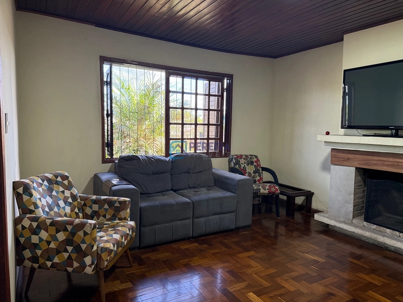 Casa de 04 dormitórios : 37ª foto da galeria de imagens do imóvel