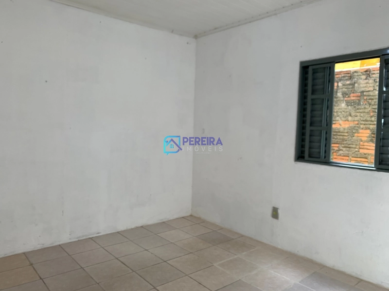 Casa de 02 dormitórios na Argiles: 9ª foto da galeria de imagens do imóvel