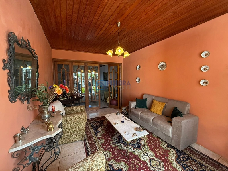 Casa Central de 03 dormitórios: 5ª foto da galeria de imagens do imóvel